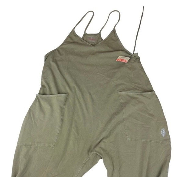 Free People FP Movement Hot Shot Pants Jumpsuit Green Relax Pants Harem L - Picture 5 of 8